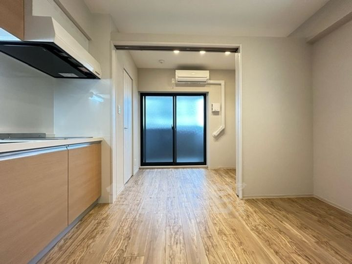 大阪府大阪市住吉区東粉浜3丁目の賃貸マンションの内装