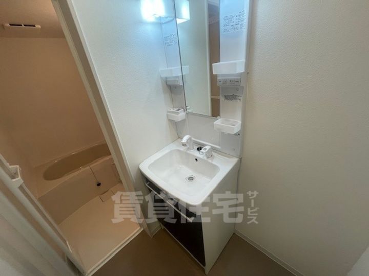 大阪府堺市西区浜寺石津町東5丁の賃貸アパートの内装