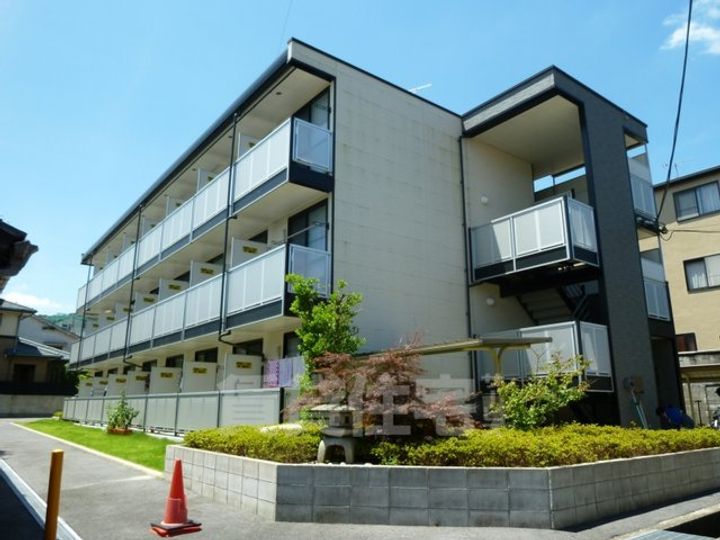 レオパレス21まいふか302の外観