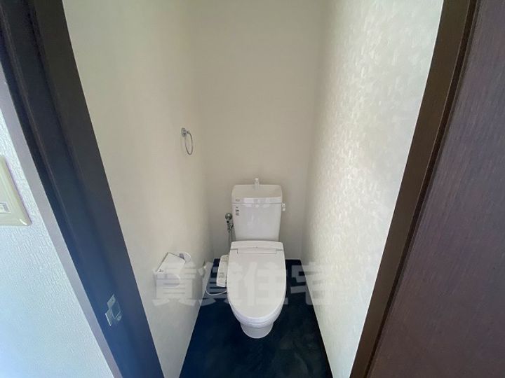 大阪府東大阪市東石切町4丁目の賃貸マンションの内装