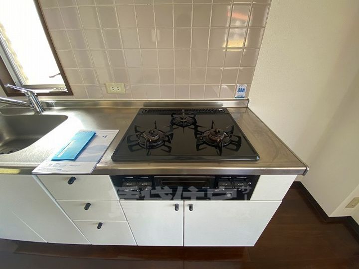 大阪府東大阪市東石切町4丁目の賃貸マンションのキッチン