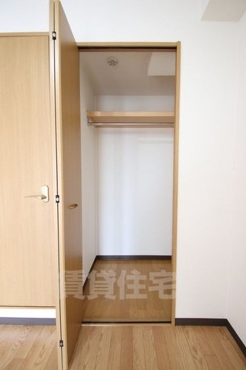 大町PCハイツ1・2号館1-406の内装