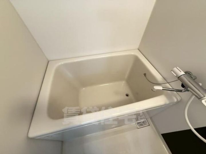大阪府豊中市曽根東町1丁目の賃貸マンションの風呂