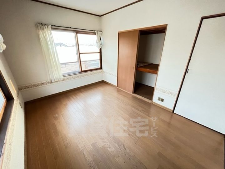 中野マンションの居間