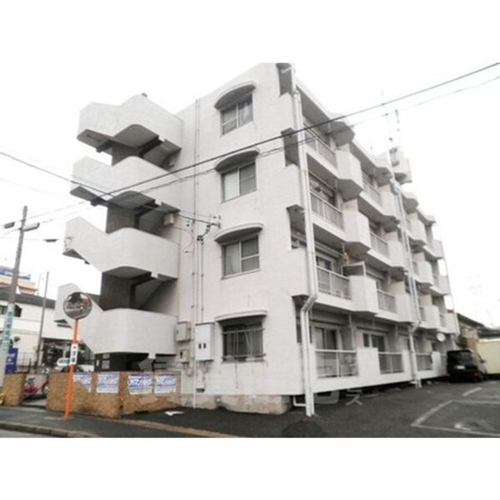 愛鷹ビルの外観