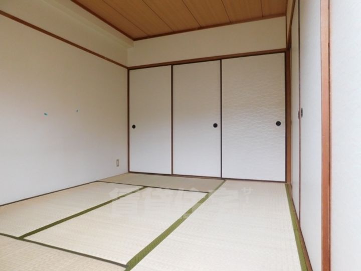 大阪府大阪市住吉区我孫子東2丁目の賃貸マンションの寝室