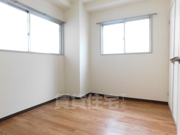 大阪府大阪市住吉区我孫子東2丁目の賃貸マンションの子供部屋