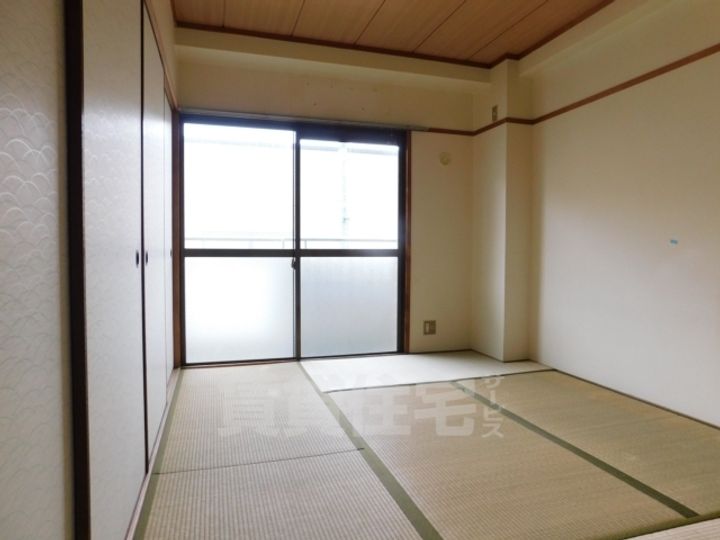 大阪府大阪市住吉区我孫子東2丁目の賃貸マンションの寝室