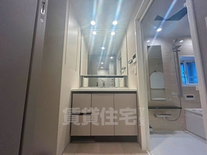 ローレルアイ名駅東の内装