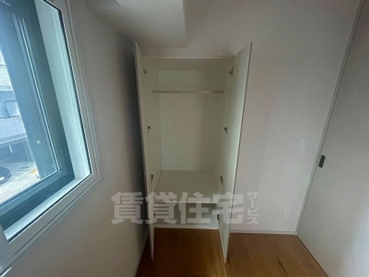 ローレルアイ名駅東の内装