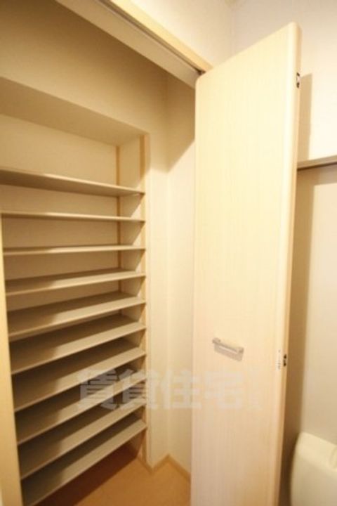 大阪府堺市堺区南旅篭町東2丁の賃貸アパートの内装