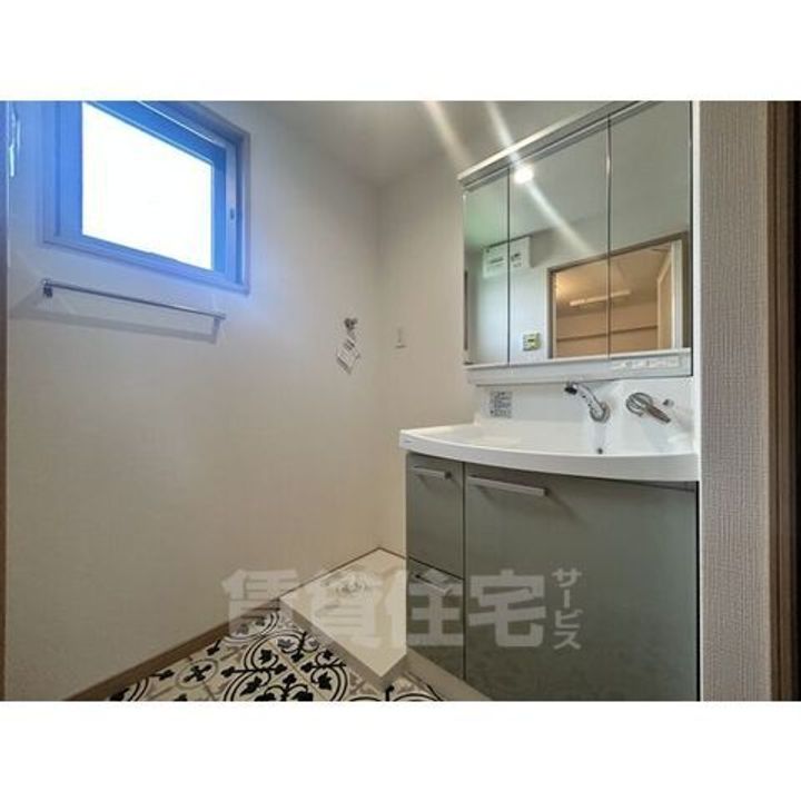 オクカーサ本郷の内装