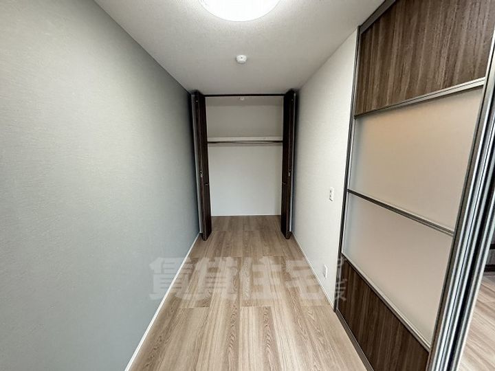 コンフィエ鳴尾の寝室