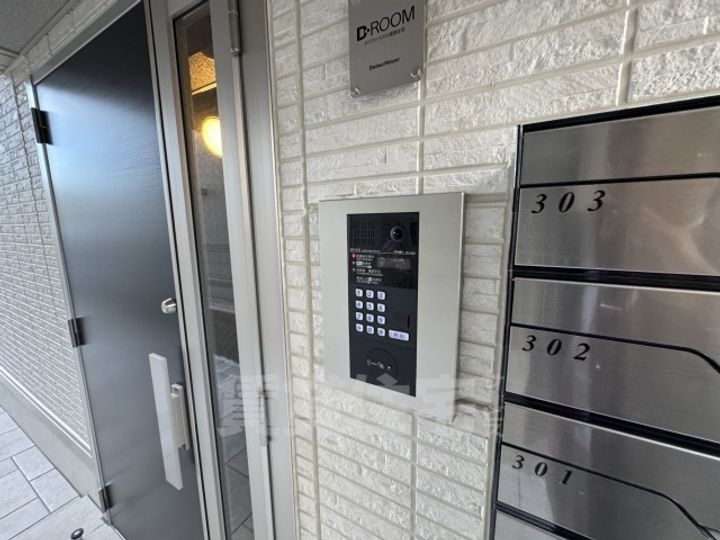 ヴェラ ブランカの玄関