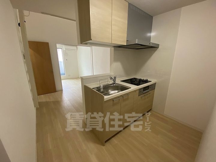 COSMO WAKAEMINAMIのキッチン