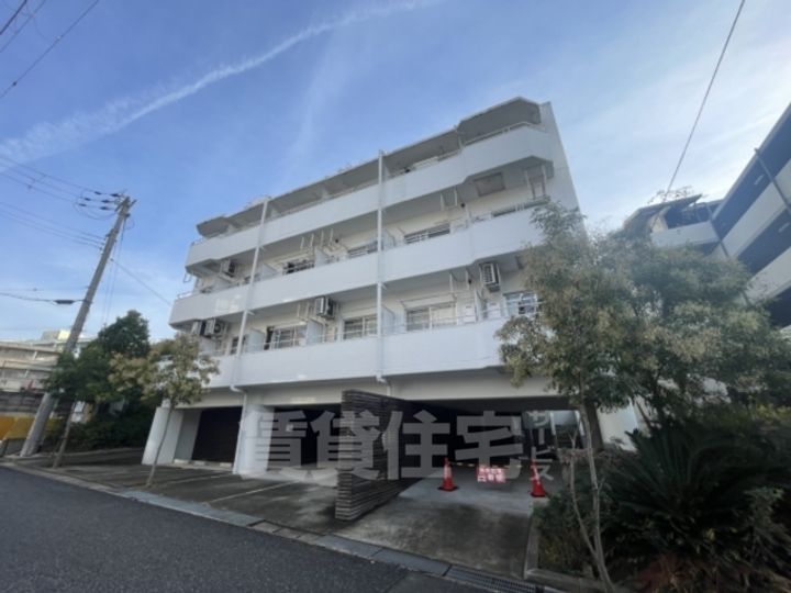 パラディッソコートの外観