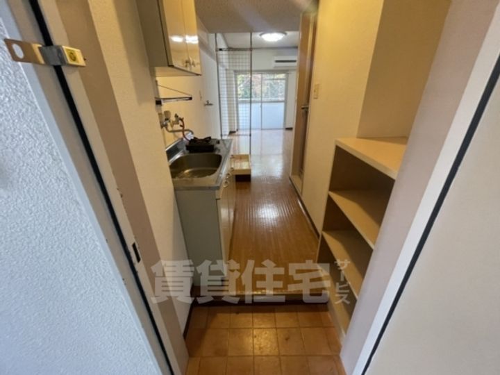 パラディッソコートの玄関