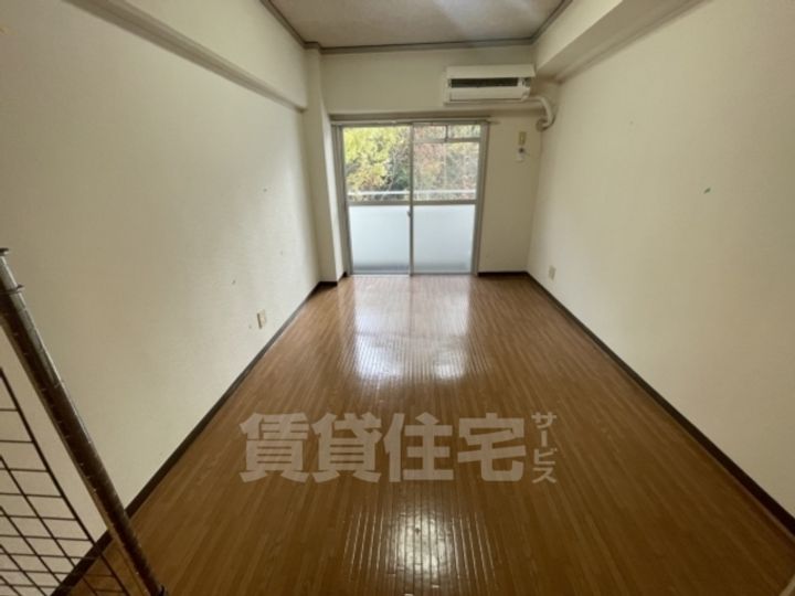 パラディッソコートの居間