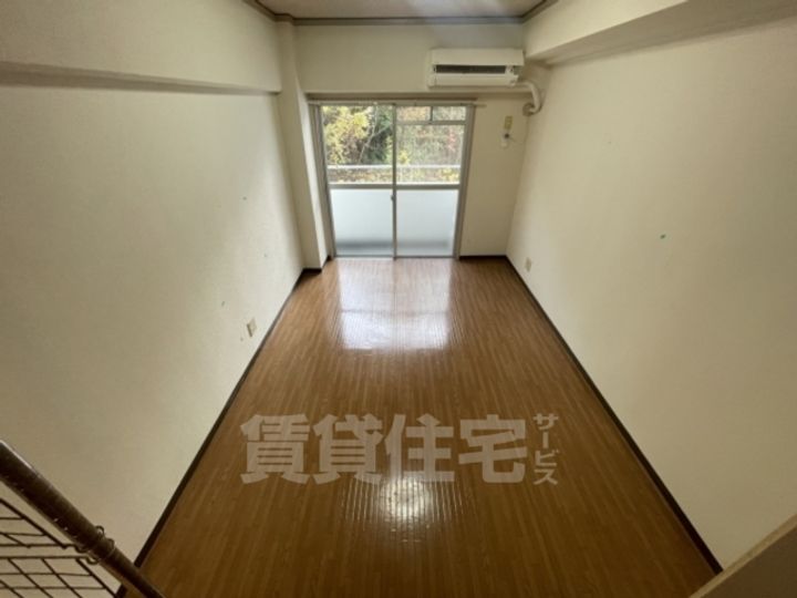 パラディッソコートの居間