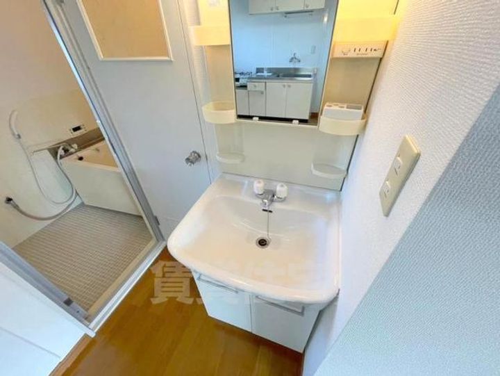 大阪府豊中市浜2丁目の賃貸マンションの内装