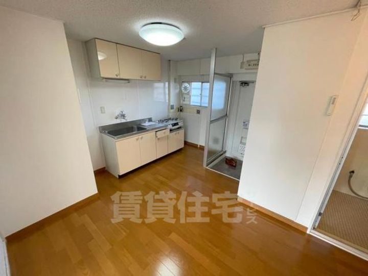 大阪府豊中市浜2丁目の賃貸マンションの居間