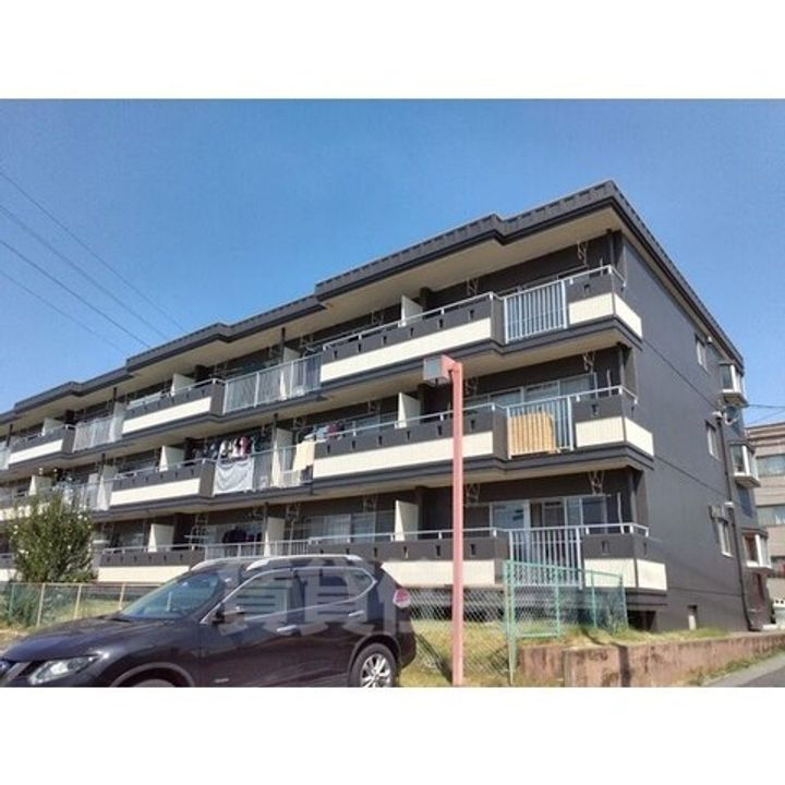 大島ビル城下の外観