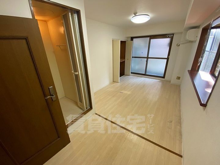 リバーサイド瓢箪山の寝室