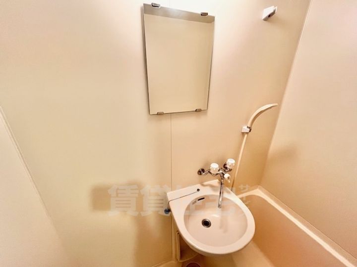 大阪府高槻市富田町3丁目の賃貸マンションの内装