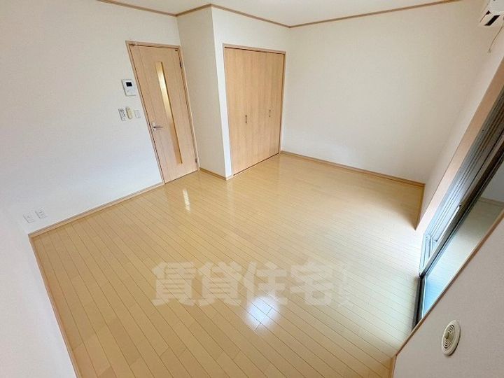 アスピリア古池の居間