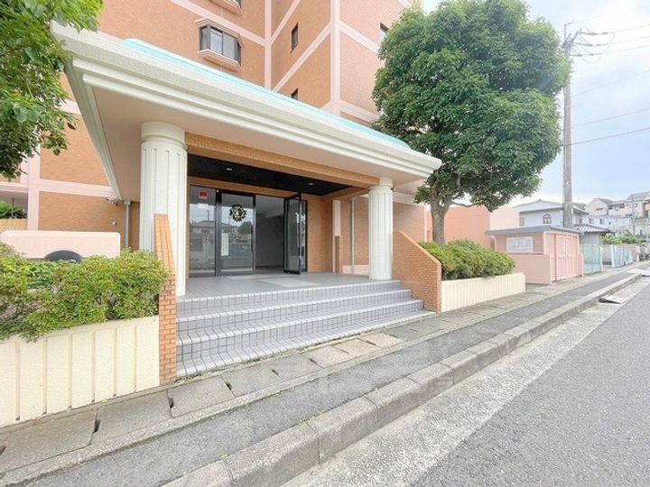 ドルミ・イヌイの玄関