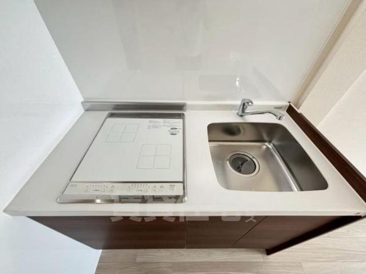 大阪府豊中市宝山町の賃貸マンションのキッチン