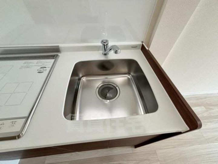 大阪府豊中市宝山町の賃貸マンションのキッチン