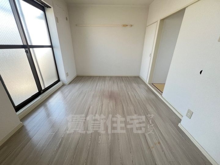 グレイス綾園の居間