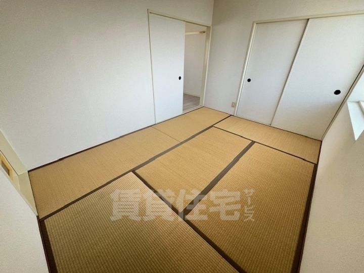 グレイス綾園の居間