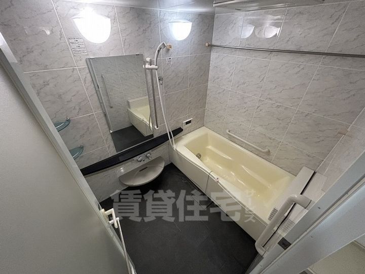 ライオンズヒルズ高峯 参番館の風呂