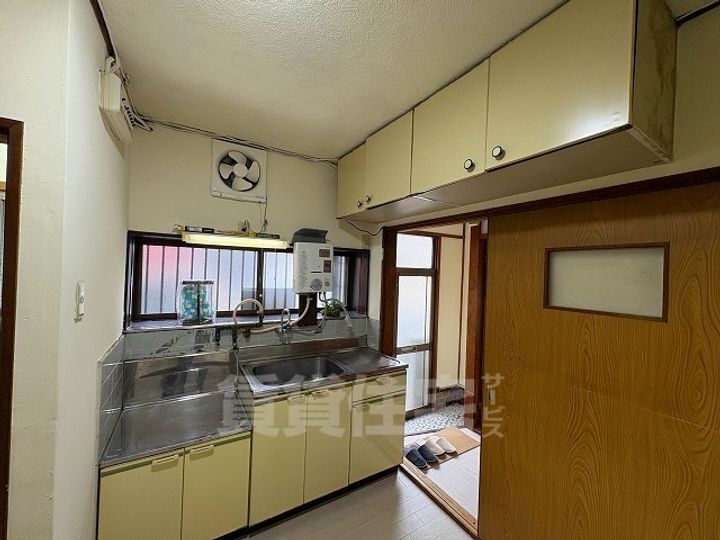 大阪府東大阪市若江東町1丁目(一戸建)の賃貸物件のキッチン