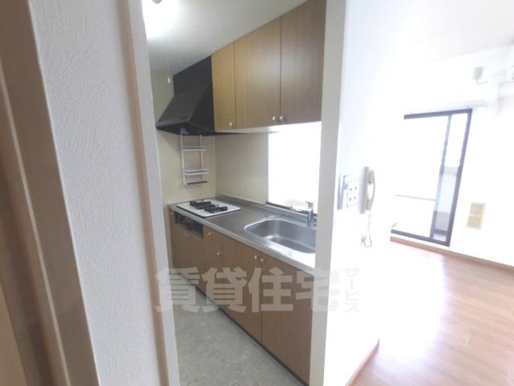 大阪府茨木市東太田3丁目の賃貸マンションのキッチン
