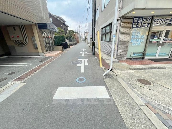 山口白鳥ビルの周辺