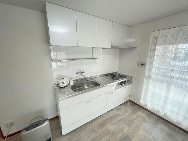 山口白鳥ビルのキッチン