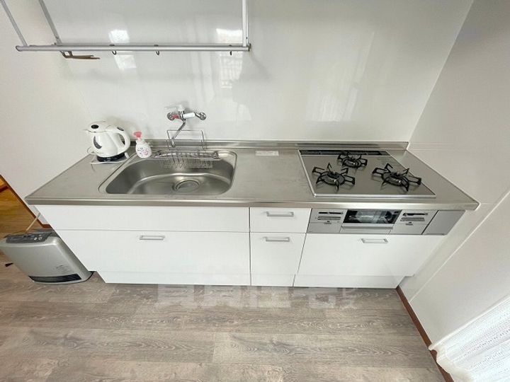 山口白鳥ビルのキッチン