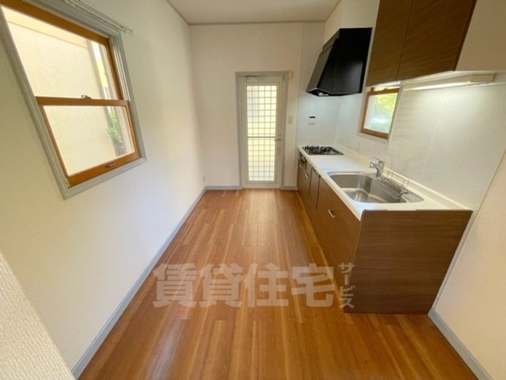 大阪府吹田市佐井寺3丁目(一戸建)の賃貸物件のキッチン