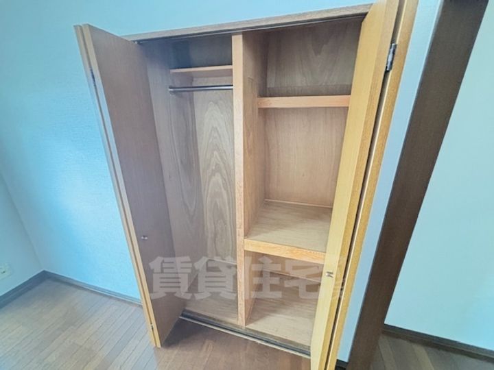 大阪府大阪市住吉区山之内4丁目の賃貸マンションの内装