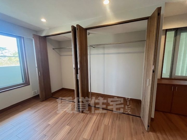 名次町ロジュマンの内装