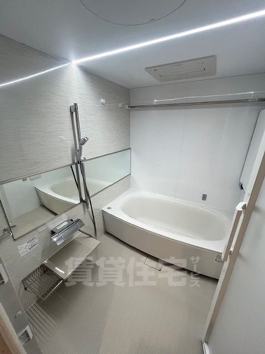 名次町ロジュマンの風呂