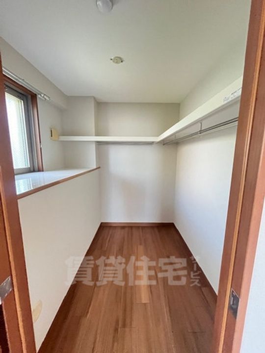 名次町ロジュマンの内装