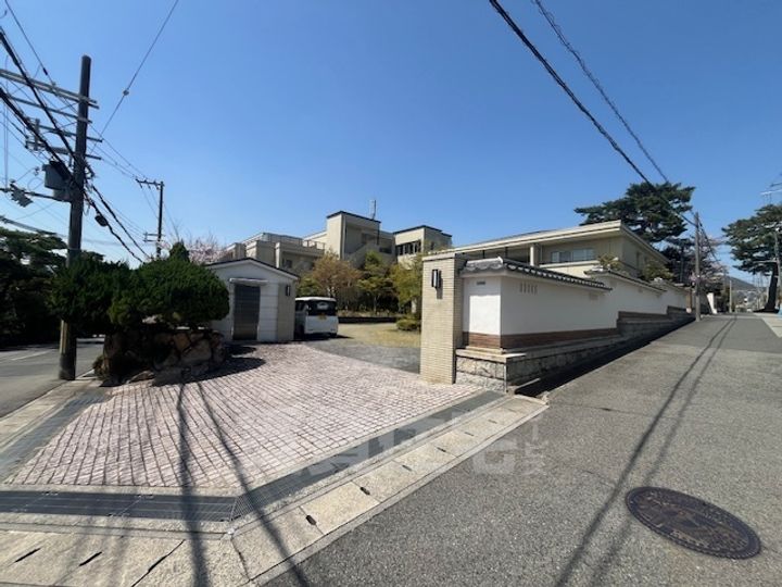 名次町ロジュマンの外観