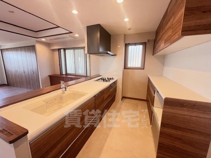 名次町ロジュマンのキッチン