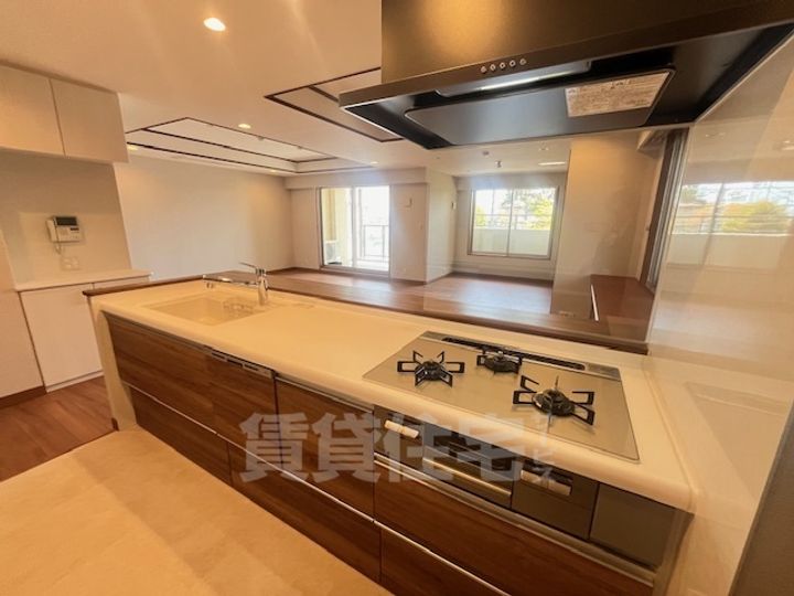 名次町ロジュマンのキッチン