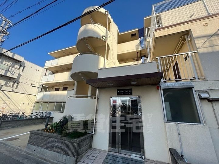 サンハイツ白鳩パート2の外観
