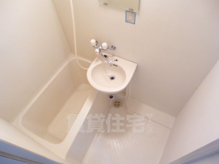 ヒルズ本山南の風呂